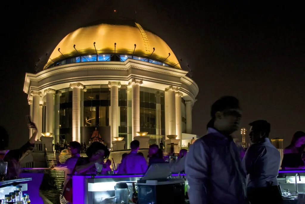 Lebua State Tower - Sirocco Rooftop Bar