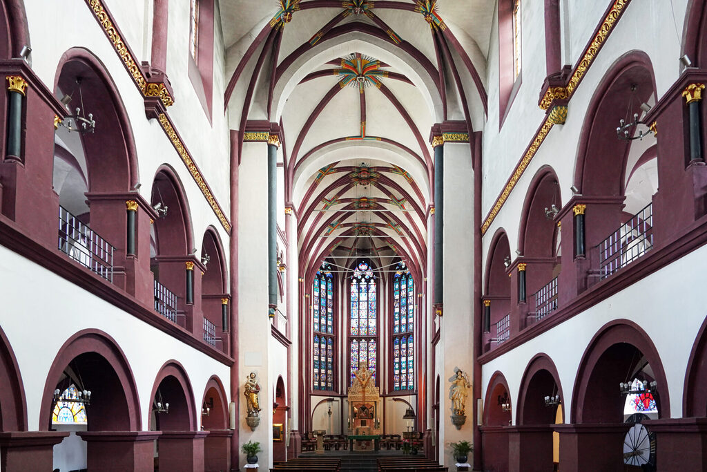 Das Innere der Liebfrauenkirche in Koblenz