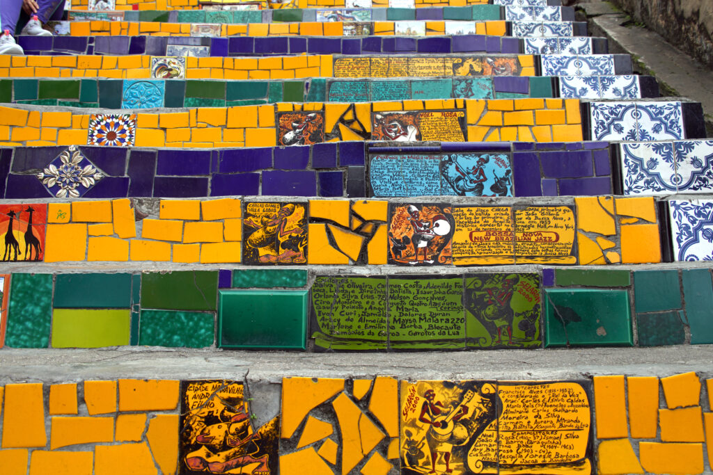 Die Treppe von Selaron im Stadtteil Lapa in Rio de Janeiro
