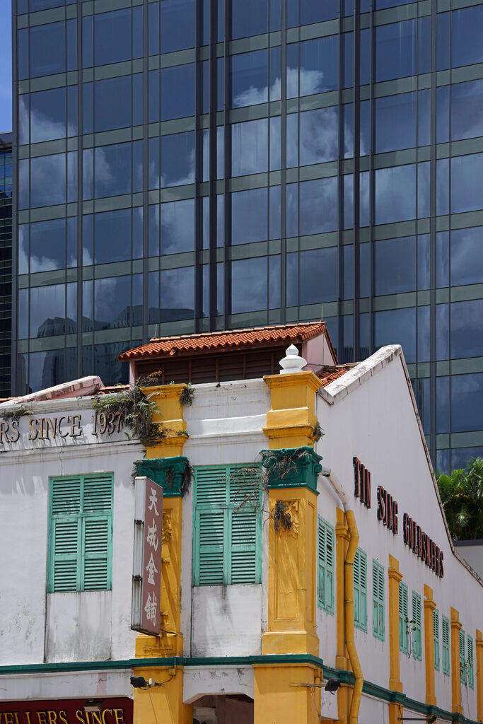 In Chinatown in Singapur verbindet sch die chinesische Tradition auch optisch mit der Moderne