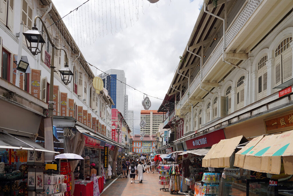 In Chinatown in Singapur verbindet sch die chinesische Tradition auch optisch mit der Moderne