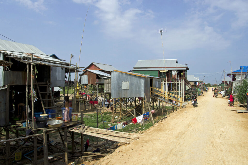Das Dorf Chong Kneas am Tonle Sap in der Nähe von Siem Reap in Kambodscha