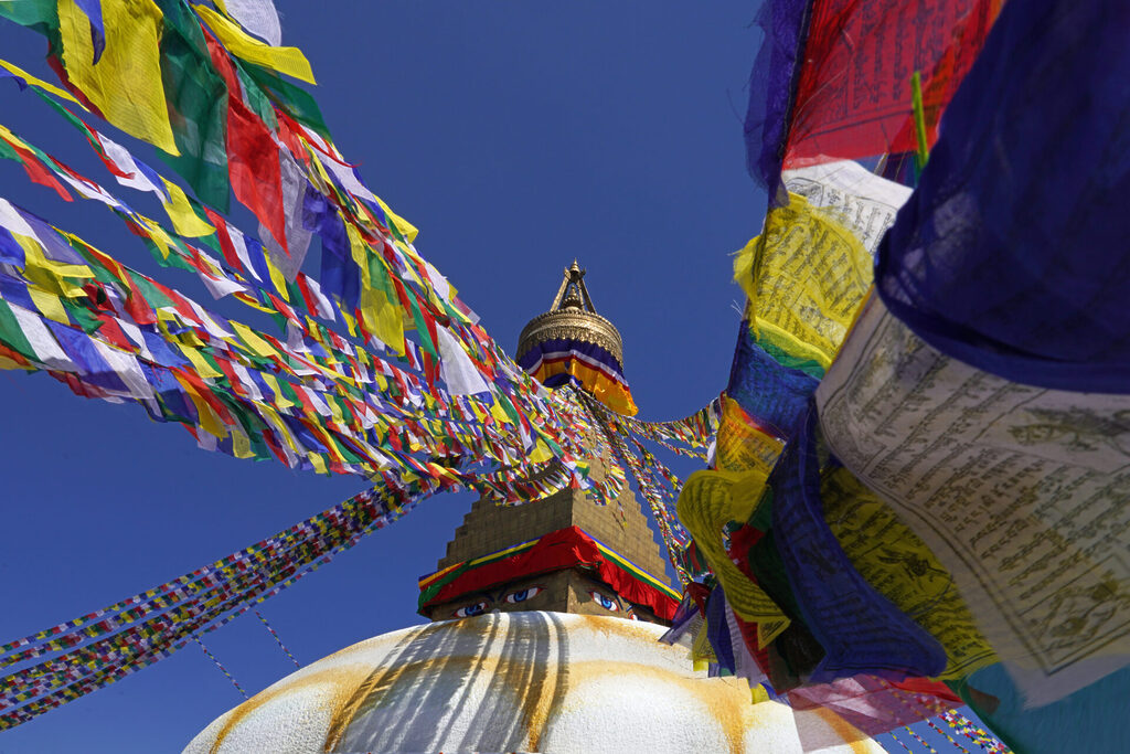 Der farbenfrohe Stupa von Bodnath in Kathmandu in Nepal.