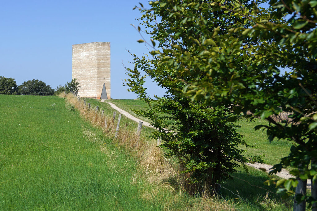 Die Bruder Klaus Kapelle in der Eifel bei Mechernich-Wachendrof, fotografiert von Ralph Dresel